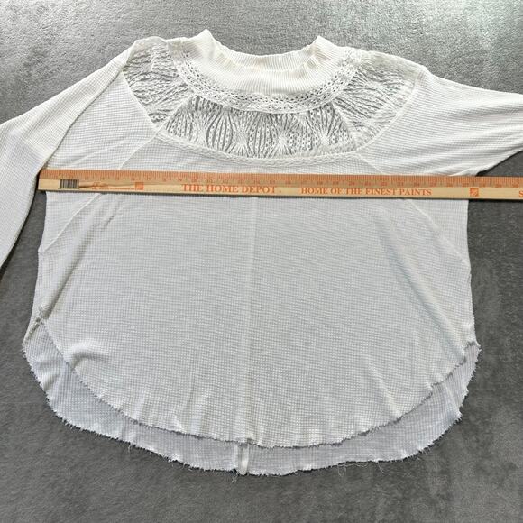Free People Women's Off White Lace Thermal Top Raw Hem Boho Oversize Medium‎ - Picture 6 of 8